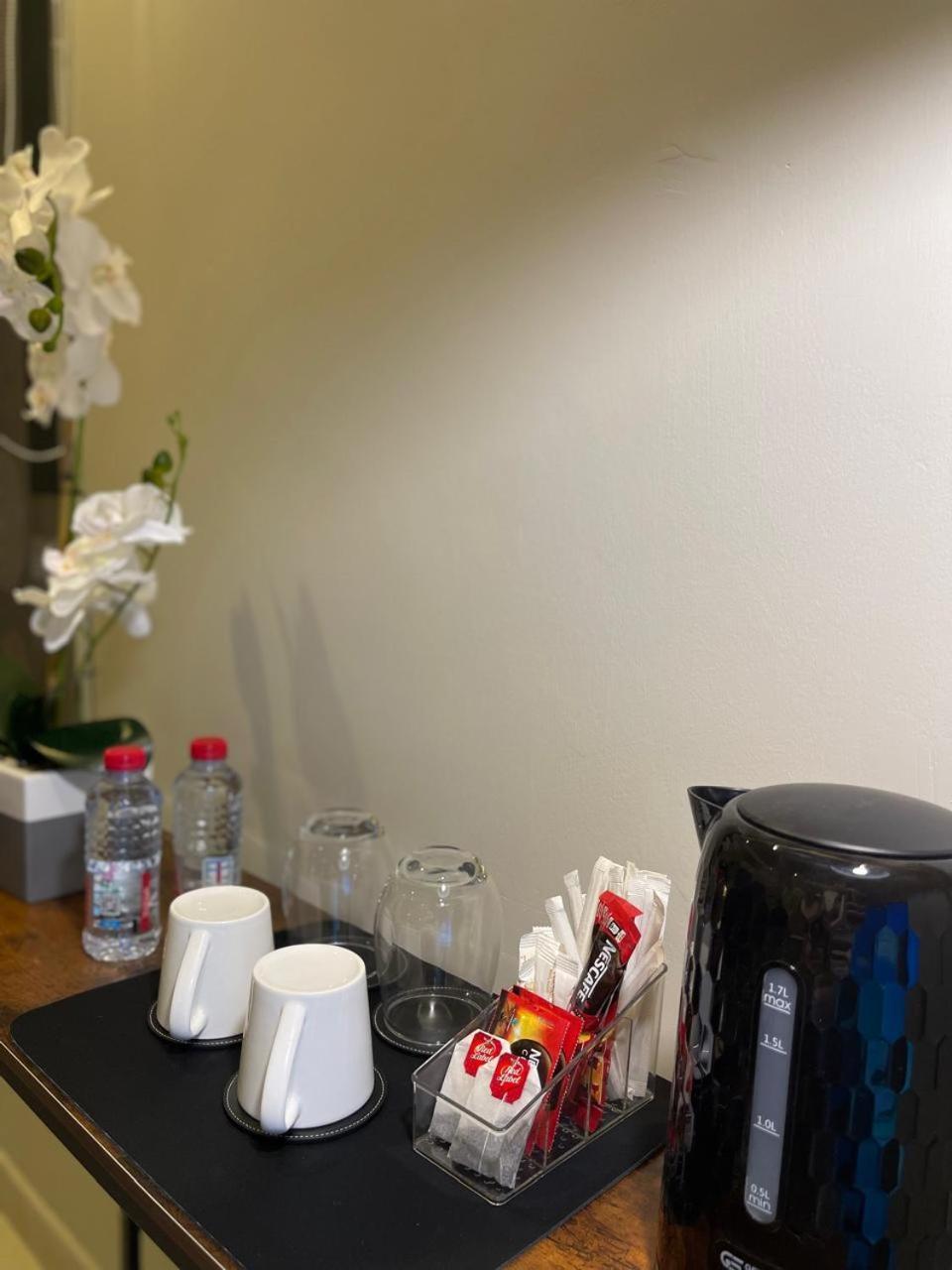 Appartement استوديو هادئ وحديث à Riyad Extérieur photo